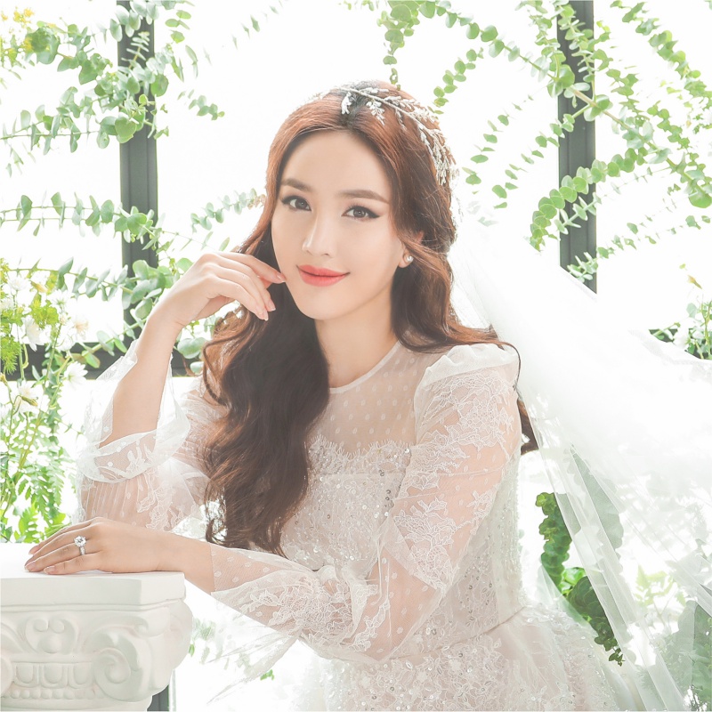 Nhung man phu phep cua chuyen gia trang diem tee le cho dan co dau dinh dam vbiz dc9 4722895